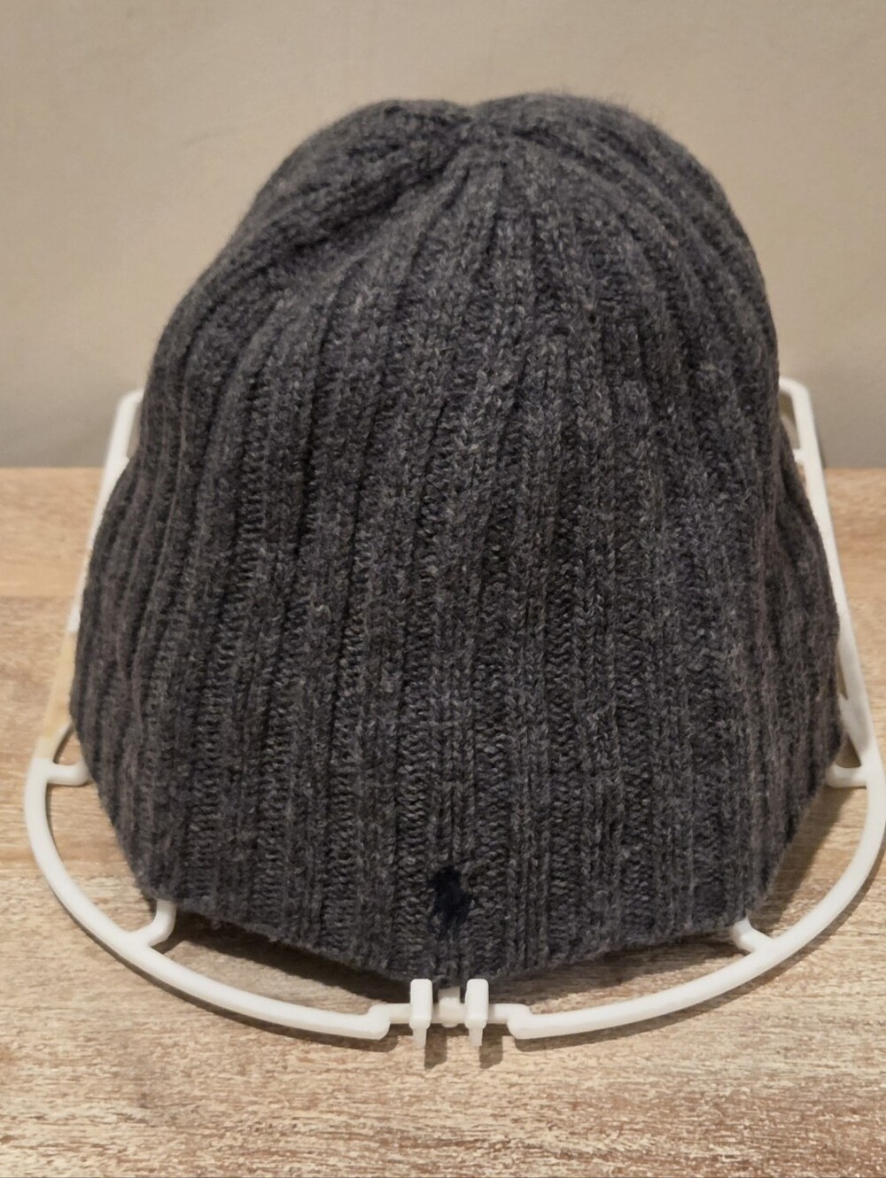 Polo Ralph Lauren Lambswool Knit Beanie Hat Grey w/ Navy Blue Pony